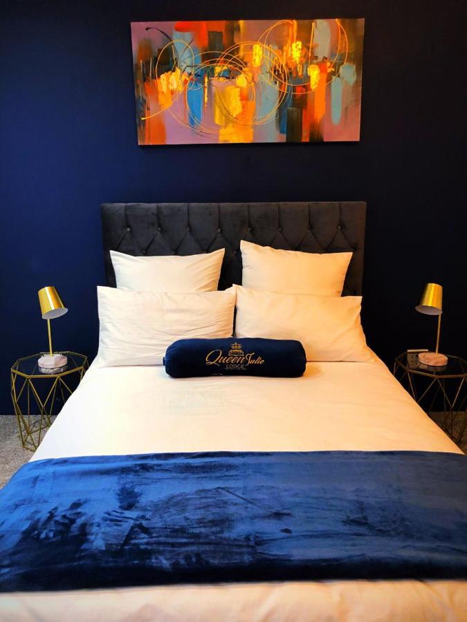 Queen Julie Hotel Cape Town